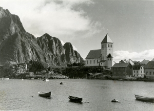 Wilse-Svolvær-kyrkje-1938